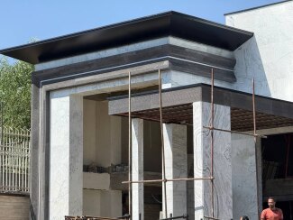 نمای مدرن ساختمان با ورق های کامپوزیت